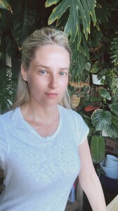 Instagram genevievemorton stories 3740416571463512670.jpg