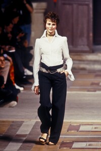 Martine Sitbon 1994 Women RTW 15.jpg