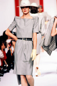 NRossi-Valentino Spring 1985 RTW - Paris - ph.Guy Marineau (99).jpg