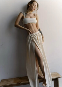 Nastya'sIG posted 20250518, 020 [lo source].jpg