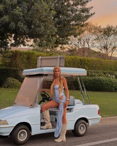 NattyZach - 491460433_18493557394016465_5833336428892073041_n_2025-04-15_1440x1799.jpg