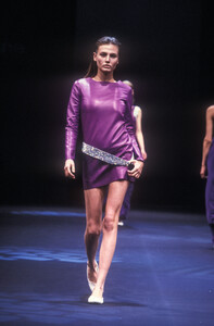 Paco Rabanne 1998 Women RTW 11.jpg