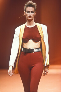 Rifat Ozbek 1992 Women RTW 13.jpg