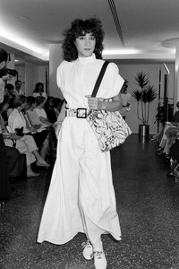 SabrinaBarnett_KLbyKarlLagerfeld_Resort1985_05.jpg