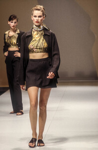 Salvatore Ferragamo 1995 Women RTW 60.jpg