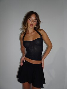 SaskiaJ - House Bunny Skirt - Noir_DSC09744.jpg