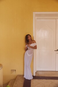 SaskiaJ - Jolie Sheer Gown_240301_AMELIETEJE_85191.jpg