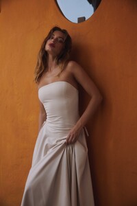 SaskiaJ - Kittie Maxi Dress in Ivory_240301_AMELIETEJE_82740.jpg