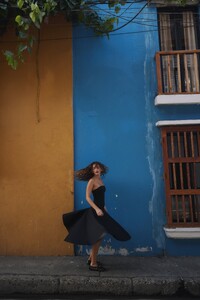 SaskiaJ - Kittie Maxi Dress in Noir_240301_AMELIETEJE_86110.jpg