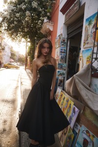 SaskiaJ - Kittie Maxi Dress in Noir_240301_AMELIETEJE_86230.jpg