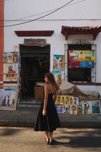 SaskiaJ - Kittie Maxi Dress in Noir_240301_AMELIETEJE_86264.jpg