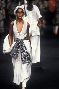 Sonia Rykiel 1991 Women RTW 16.jpg