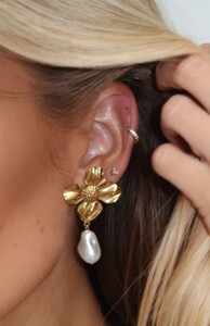 SophieB - WFox - Nani Earrings Gold_sLJY92Ho.jpg