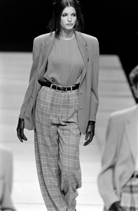 StephanieSeymour_GiorgioArmaniFW1992_08.jpg