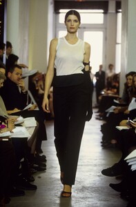 StephanieSeymour_HelmutLangFW1999_03.jpg
