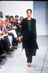 StephanieSeymour_HelmutLangSS1999_03.jpg