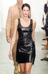 StephanieSeymour_HelmutLangSS2001_16.jpg