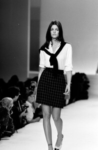 StephanieSeymour_RalphLaurenSS1996_13.jpg