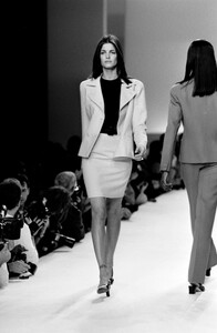 StephanieSeymour_RalphLaurenSS1996_21.jpg