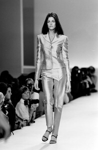 StephanieSeymour_RalphLaurenSS1996_43.jpg