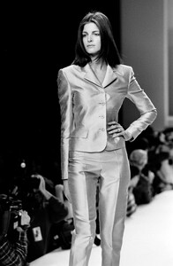 StephanieSeymour_RalphLaurenSS1996_45.jpg