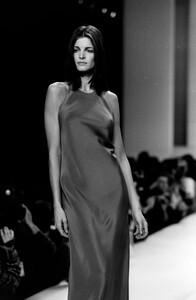 StephanieSeymour_RalphLaurenSS1996_51.jpg