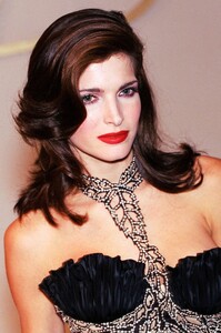 StephanieSeymour_ValentinoSS1995_08.jpg