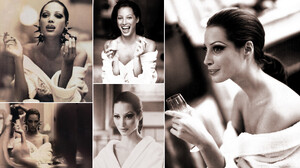 Turl bw backstage robe14.jpg