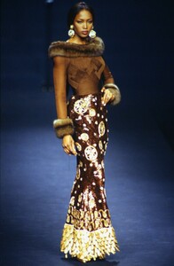 Valentino 1992 Haute Couture 111.jpg