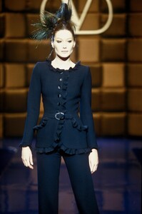 Valentino 1996 Haute Couture 16.jpg