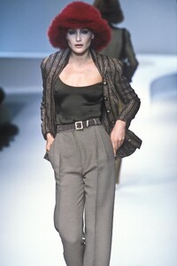 Valentino 1996 Women RTW 46.jpg