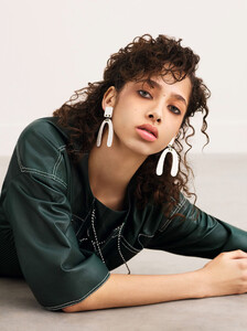 Vogue China March 2017 - 011.jpg