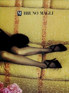 Vogue Italia September 1994 027.jpg