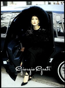 Vogue Italia September 1994 063.jpg