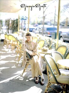 Vogue Italia September 1994 065.jpg