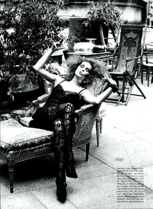 Vogue Italia September 1994 328.jpg