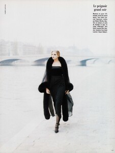 VogueParisAugust1991_117.jpg