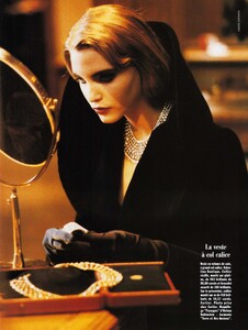 VogueParisAugust1991_118.jpg