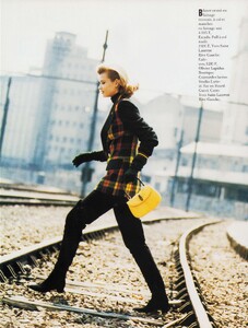 VogueParisAugust1991_134.jpg