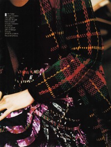 VogueParisAugust1991_136.jpg
