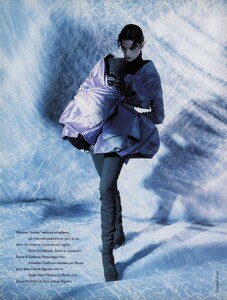 VogueParisAugust1991_174.jpg
