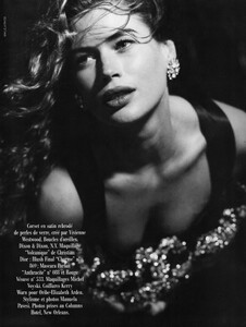 VogueParisOctober1991_167.jpg
