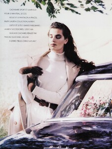 VogueParisOctober1991_202.jpg