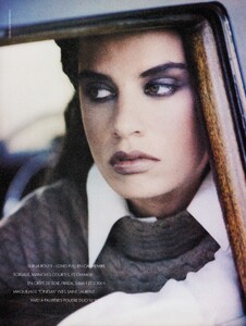 VogueParisOctober1991_203.jpg