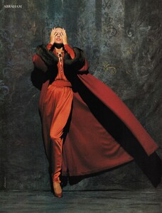 VogueParisSeptember1991_078.jpg