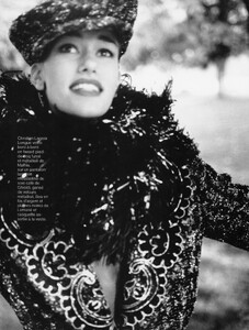 VogueParisSeptember1991_176.jpg