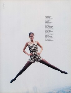 VogueParisSeptember1991_177.jpg