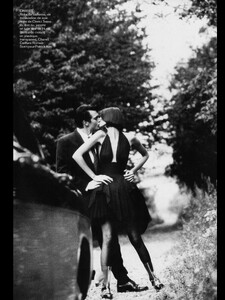 VogueParisSeptember1991_215.jpg
