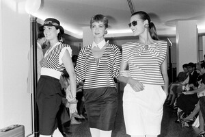 YasminLeBon_KLbyKarlLagerfeld_Resort1985_04.jpg