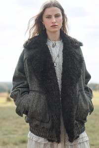 Zara Fel 10-2025_3.jpg